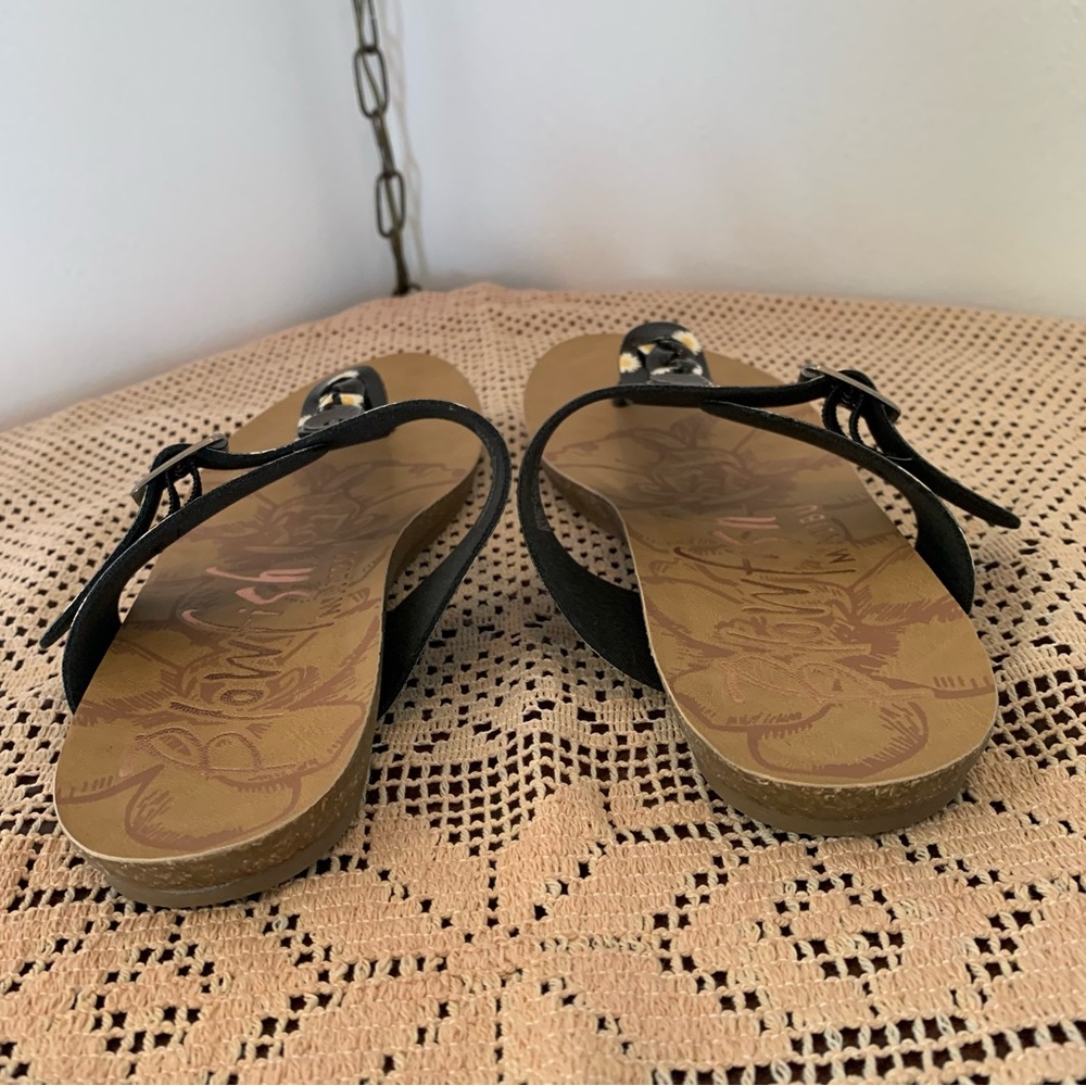 Blowfish Malibu Floral Daisy Sandals - Picture 9 of 11